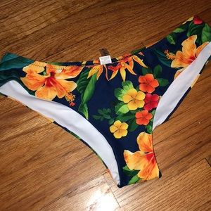 Cheeky bikini bottom (floral)
